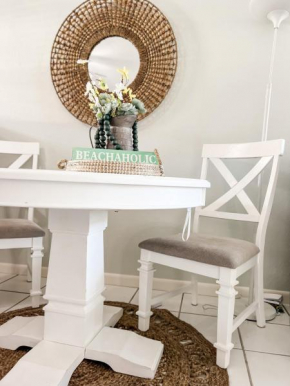 Knot a Care Remodeled Direct water access condo with ocean and pool views NOW SLEEPS SIX